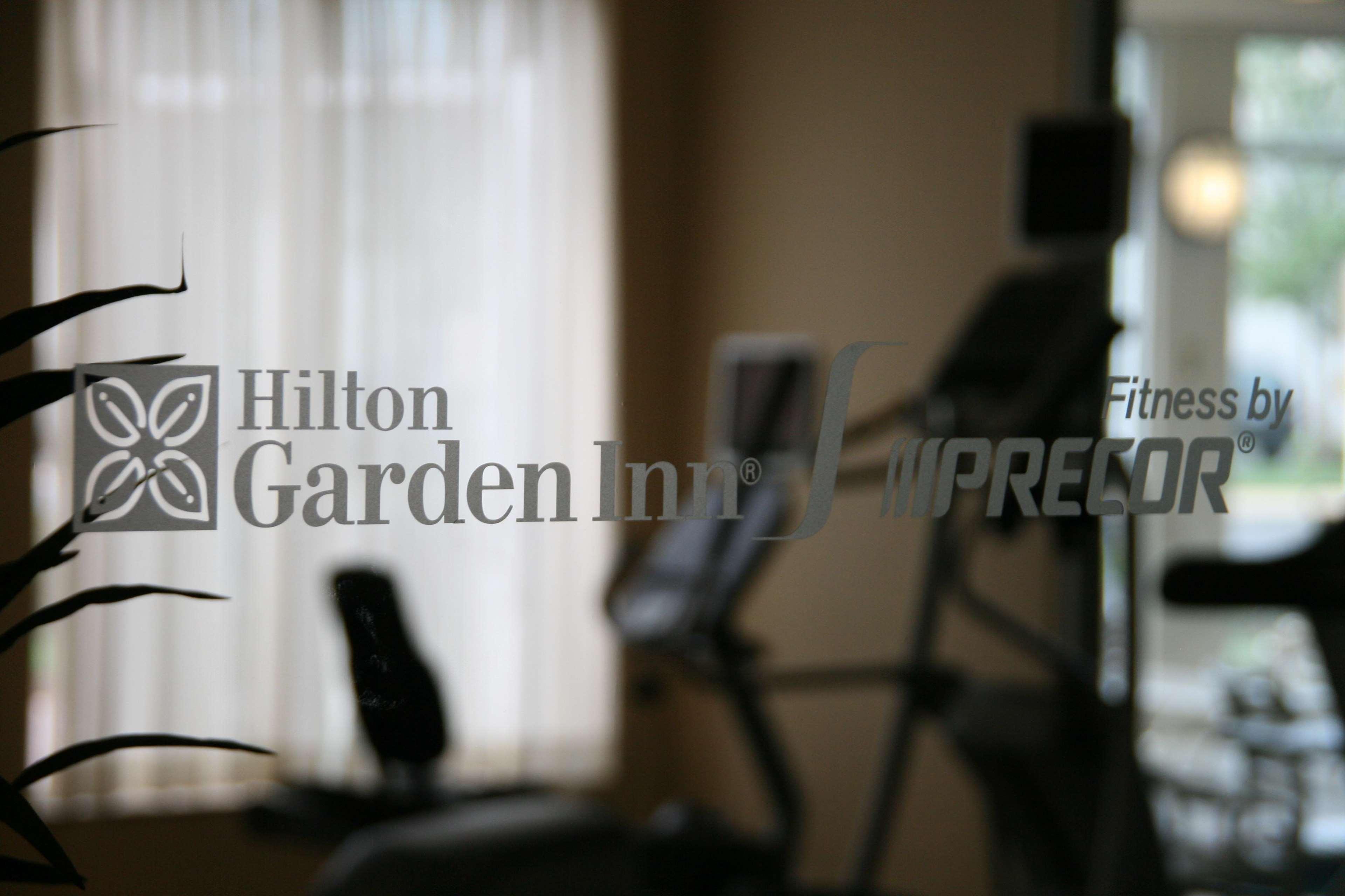 Hilton Garden Inn Newport News Luaran gambar
