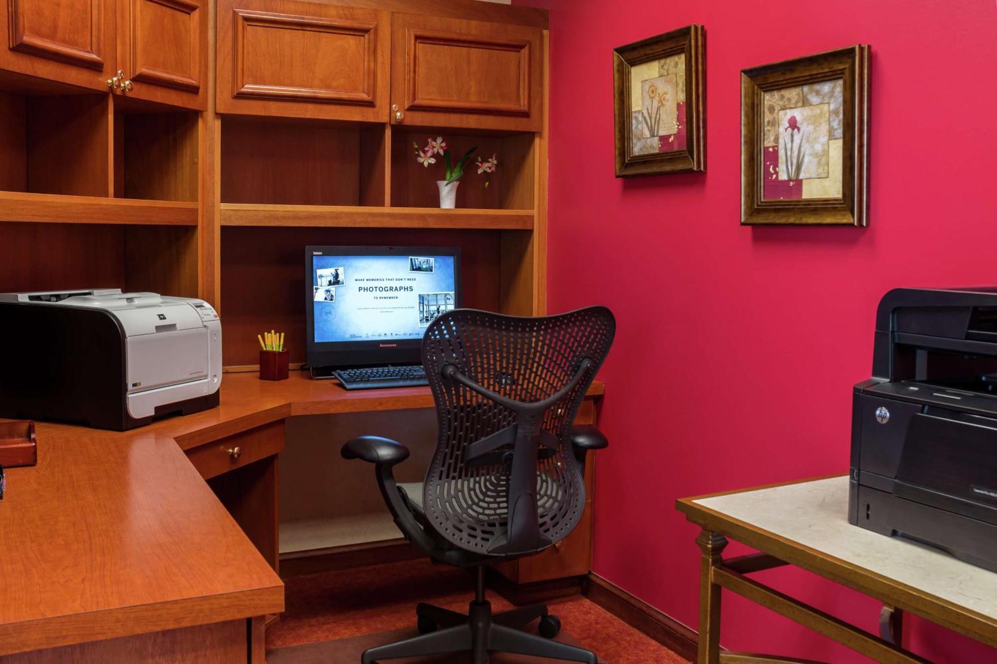 Hilton Garden Inn Newport News Luaran gambar