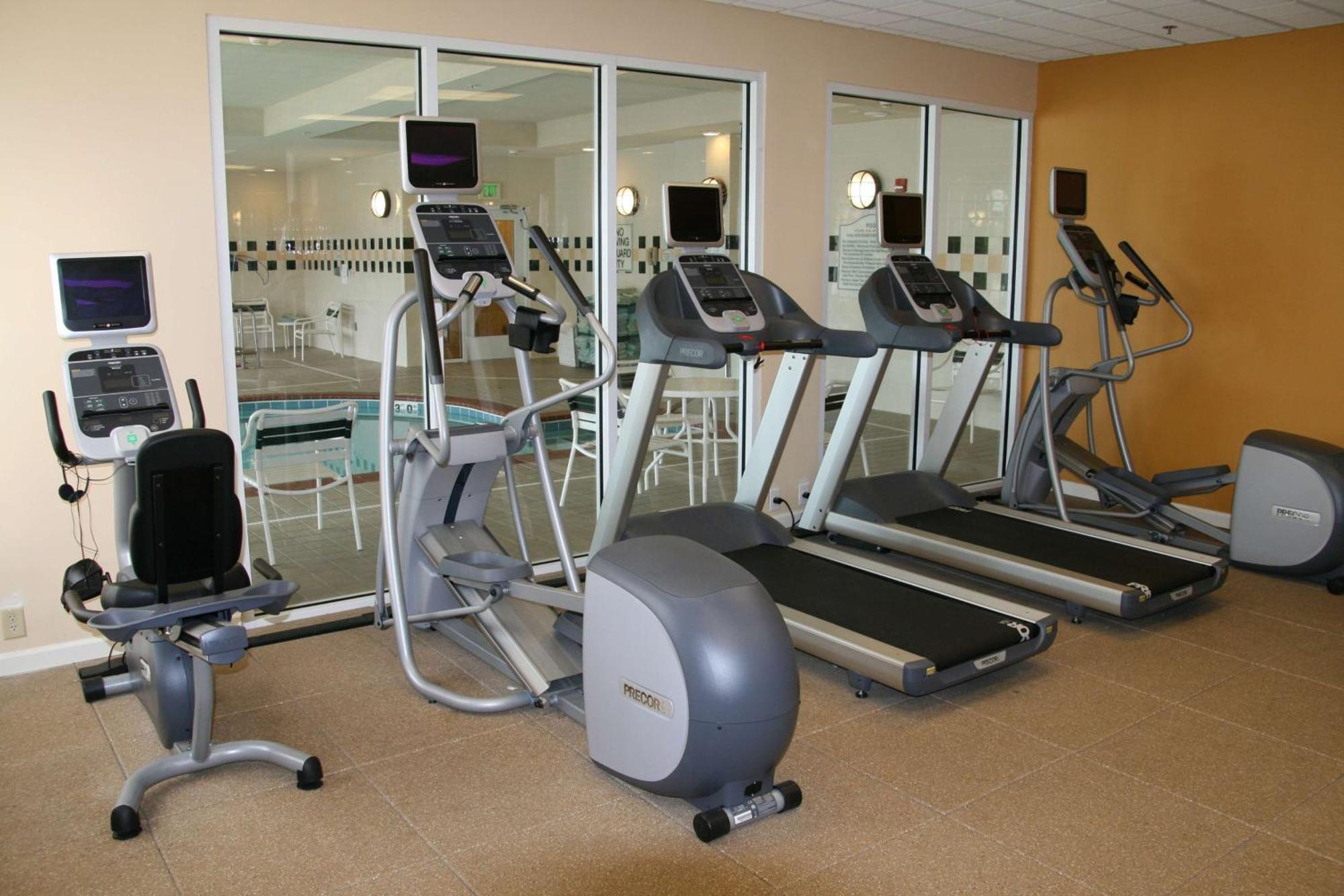 Hilton Garden Inn Newport News Luaran gambar