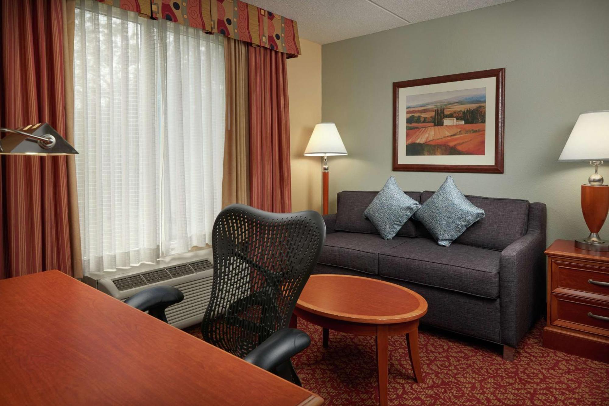 Hilton Garden Inn Newport News Luaran gambar