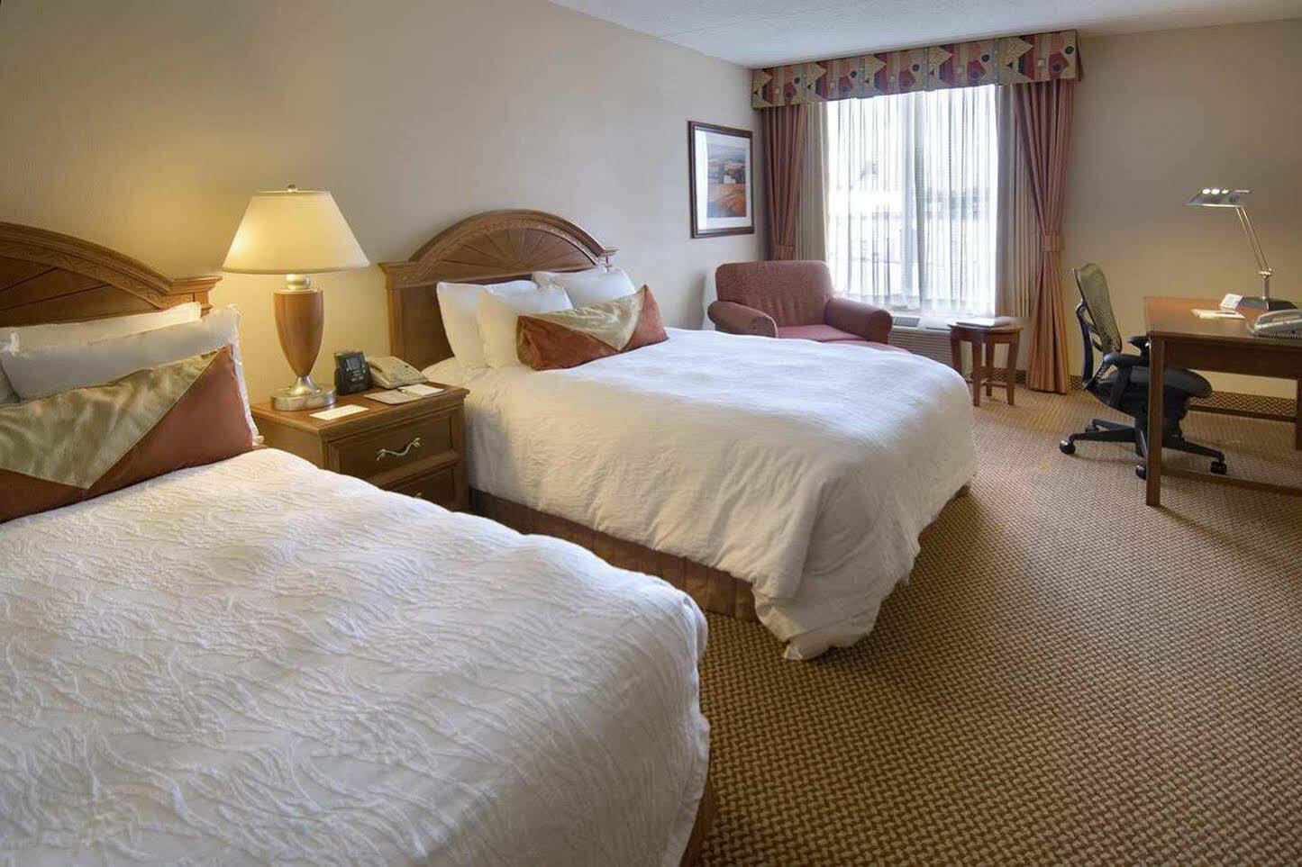 Hilton Garden Inn Newport News Luaran gambar